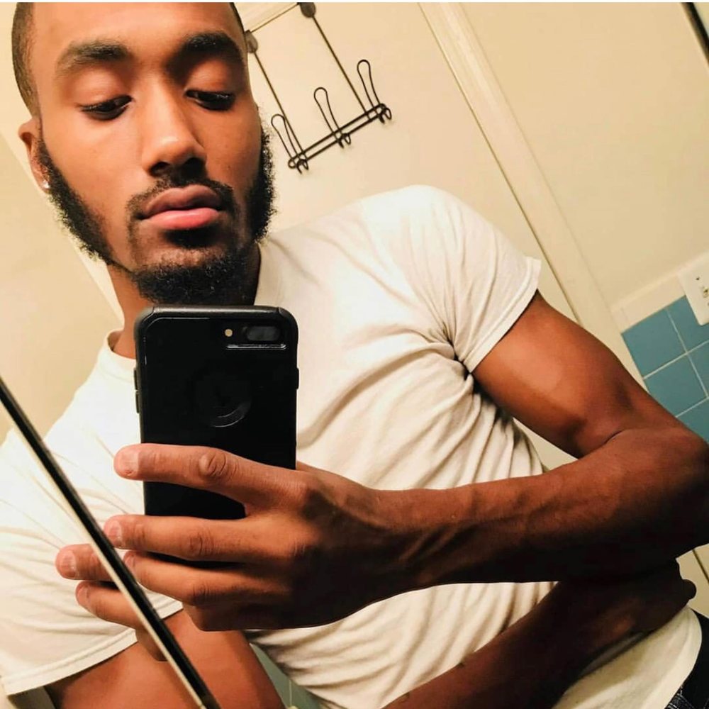 Meet your Posher, Nino